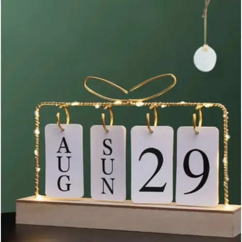 Simple Scandinavian Net Red with Lights Flip Calendar