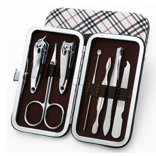 Personalized Manicure Product Set With Case